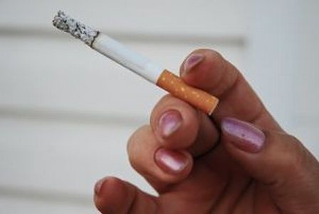 'Inna opcja - tradycyjne i alternatywne sposoby rzucania palenia'