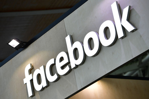 Izba Gmin rekomenduje regulowanie i opodatkowanie Facebooka