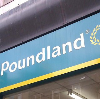 Pracownicy Poundland oburzeni świątecznym 'bonusem' 