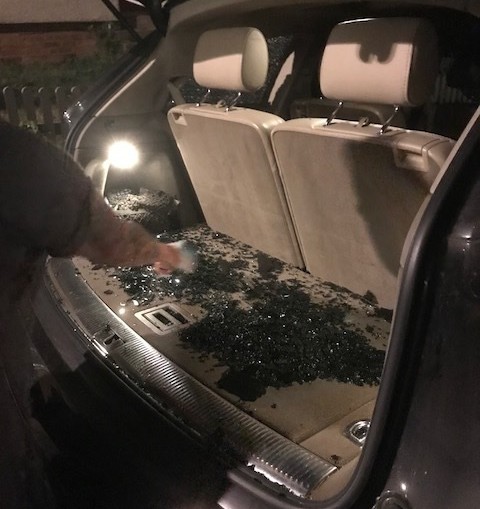 Atak na polską rodzinę w Worcester. Zniszczono im samochód