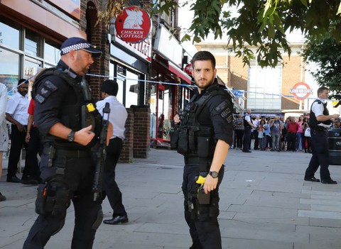 Londyn: Dwie osoby postrzelone przy stacji Rayners Lane