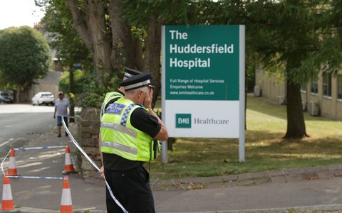 Huddersfield: Policja zamknęła szpital po brutalnym ataku