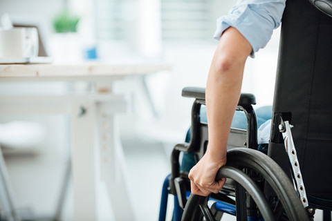 CBOS: Niepełnosprawni, ubodzy i seniorzy to najbardziej wykluczeni społecznie