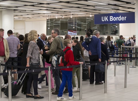 Net migration from EU to UK at lowest level since December 2012