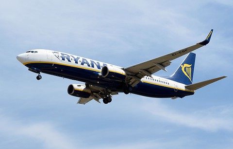 Ryanair zapowiada koniec darmowego bagażu podręcznego
