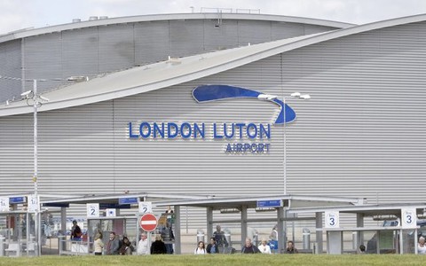 Luton najgorszym lotniskiem w UK. Trzeci rok z rzędu