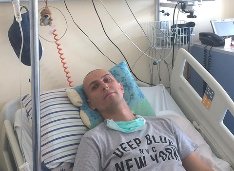 Prekursor polskiego Internetu prosi o pomoc dla ciężko chorego syna