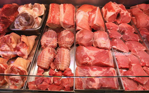 20 proc. próbek mięsa w UK zawiera "nieokreślone" DNA