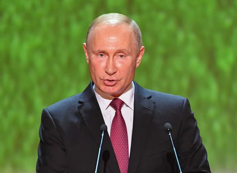 Putin says men accused of Skripal attack are 'civilians'