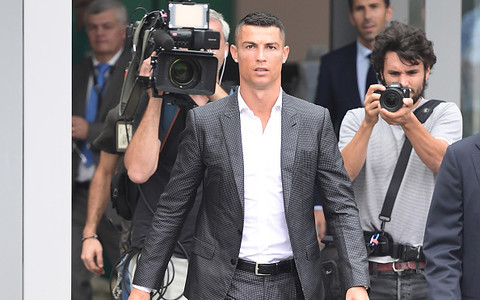 Cristiano Ronaldo otworzy w Paryżu swój kolejny hotel