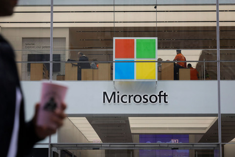Microsoft zatrudni w Dublinie 200 osób