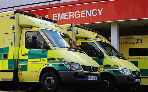 NHS: Ambulans to nie taksówka do A&E