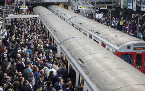 Strajk dwóch linii metra paraliżuje dzisiaj Londyn