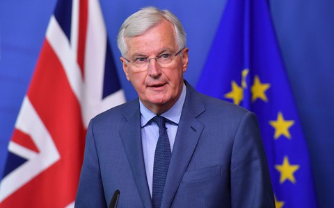 Unijny negocjator: UK czekają bolesne konsekwencje wyjścia bez porozumienia