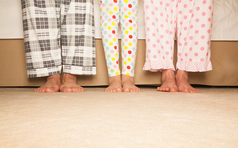 Jak często Brytyjczycy piorą piżamę? 