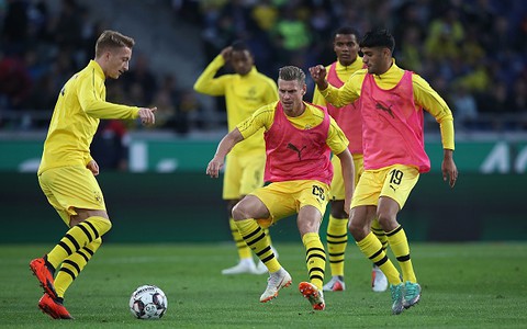 Borussia Dortmund liczy na Alcacera w meczu z Atletico	