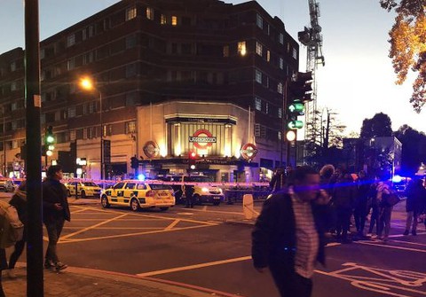 Londyn: 17-latek zabity nożem przed stacją Clapham
