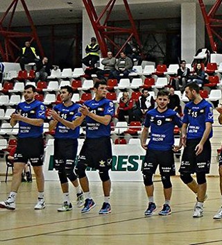Romanian volleyball players lost in purpose