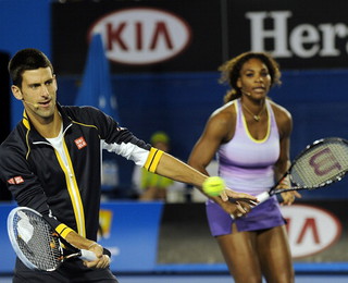 Djokovic and Williams take ITF annual honours