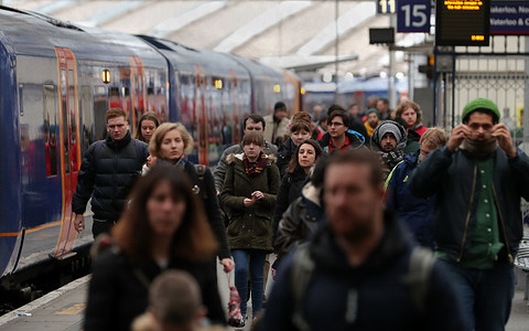 Londyńczycy podróżują do pracy 23 minuty dłużej niż inni mieszkańcy UK