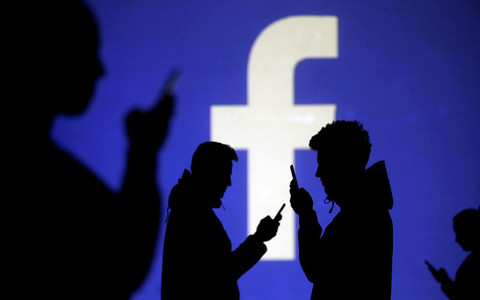 Facebook powoła niezależną radę do spraw moderacji treści