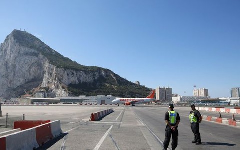 Hiszpania nie podpisze umowy o Brexicie bez porozumienia w sprawie Gibraltaru