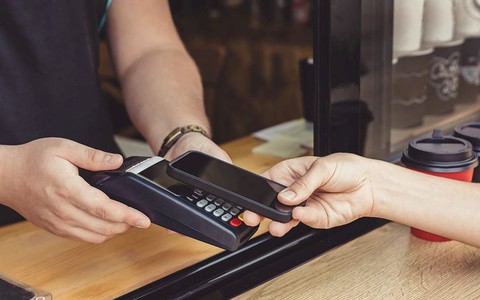 Amazon chce, by usługa Amazon Pay była dostępna w sklepach i restauracjach