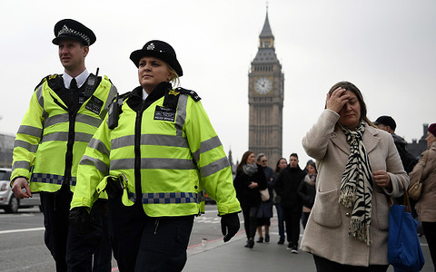 Londyn: Pięć osób dzwoniło na policję 8 655 razy 