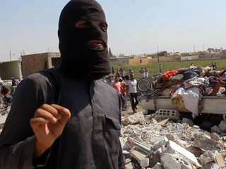 IS zabiło 100 zagranicznych dżihadystów. Chcieli uciec