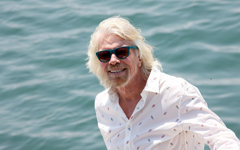 Richard Branson spenetruje dno "Wielkiej Błękitnej Dziury"