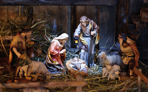 Nativity scene banned at shopping centre to avoid upsetting non-religious shoppers