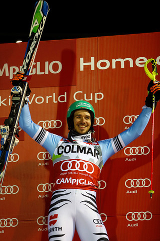 Germans Felix Neureuther and Fritz Dopfer go 1-2 in night slalom; Marcel Hirscher only 7th 
