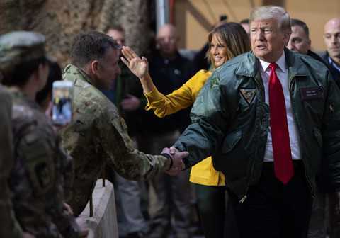 Trump z wizytą w Iraku: Nie planuję wycofywać stąd sił USA