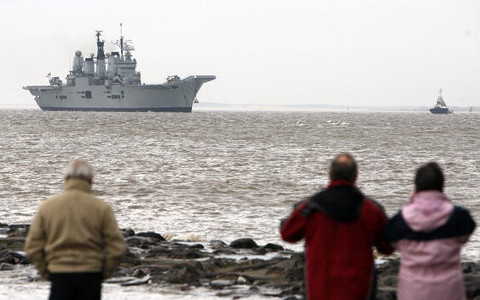 Royal Navy będzie patrolować kanał La Manche?