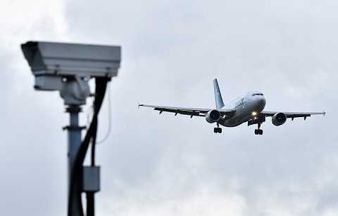 Drony na Gatwick: Wojsko opuszcza lotnisko