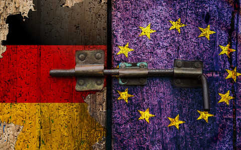 Niemcy: Reforma Unii albo Dexit