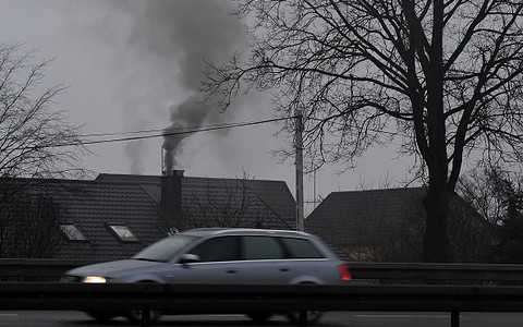 Gazeta Wyborcza: Program "Czyste powietrze" pójdzie z dymem?