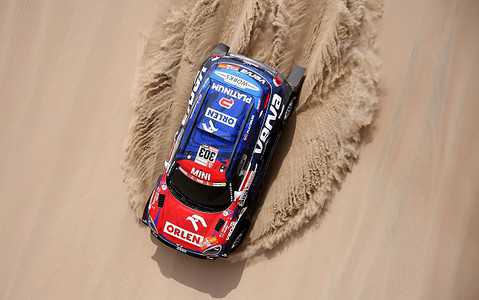 Dakar Rally: Przygoński third in the first stage