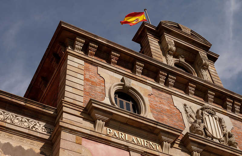Hiszpania: Policja zapobiegła wdarciu się taksówkarzy do parlamentu w Barcelonie