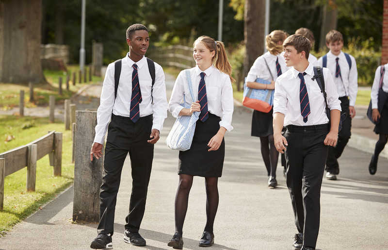 Londyńskie szkoły średnie "błyszczą" w krajowym rankingu