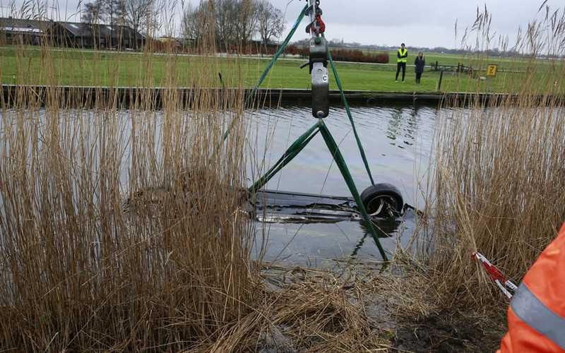 Four Poles found dead in car in Dutch canal