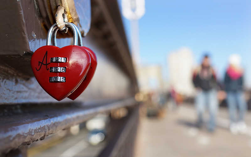 79 percent Poles believe in love for a lifetime