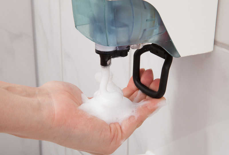 Dozowniki mydła mogą zawierać śmiertelne bakterie