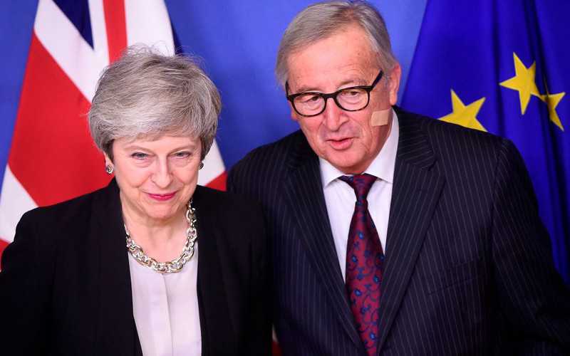 UK's May, EU's Juncker say talks 'constructive'