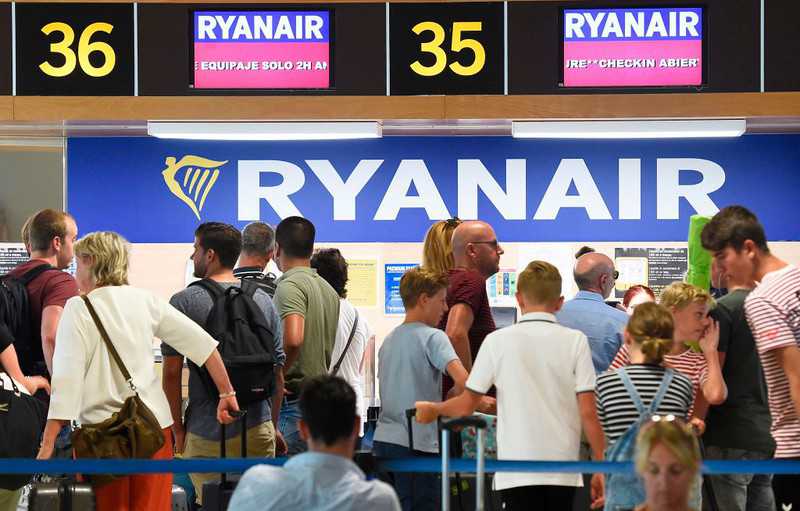 Ryanair i Wizz Air ukarane za przepisy dotyczące bagażu podręcznego