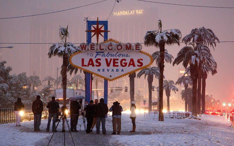 Śnieg zasypał Las Vegas. "Nie mamy pługów śnieżnych"