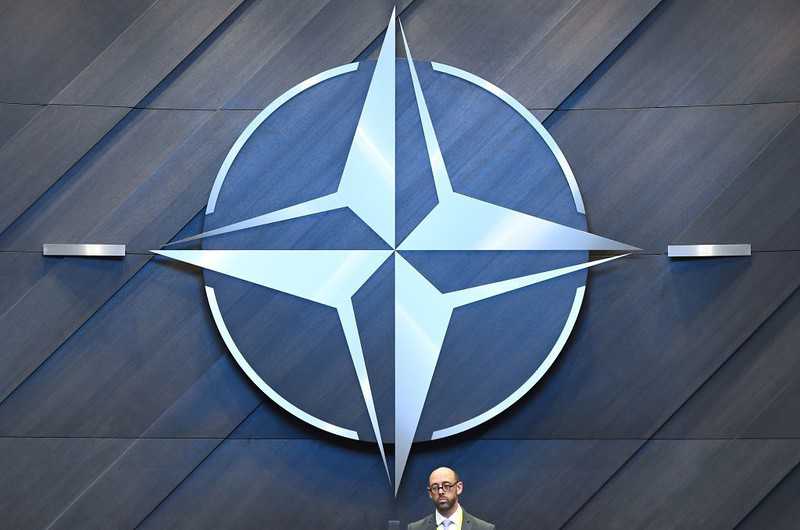 NATO: Polska wśród 6 krajów Europy wydających najwięcej na obronę
