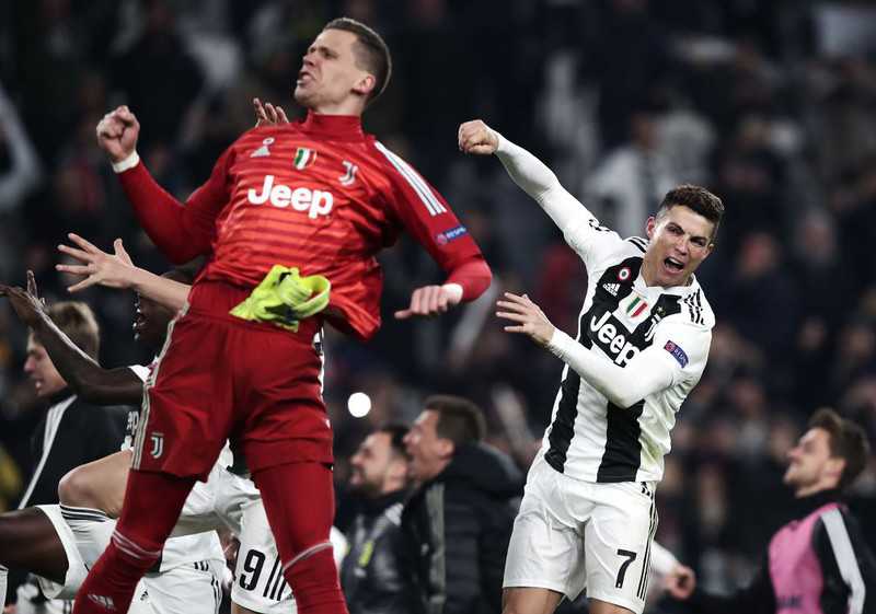 Ajax z Juventusem, "ManU" kontra Barcelona w ćwierćfinałach