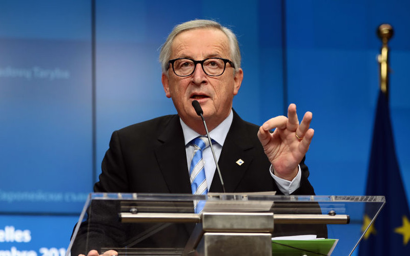 Brexit delay decision unlikely this week, says Juncker