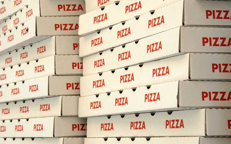 Włochy: Szkodliwa substancja w kartonach do pizzy